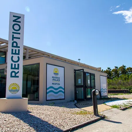 Al Palace Отель *