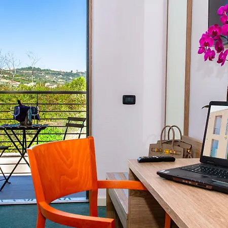 Al Palace Отель